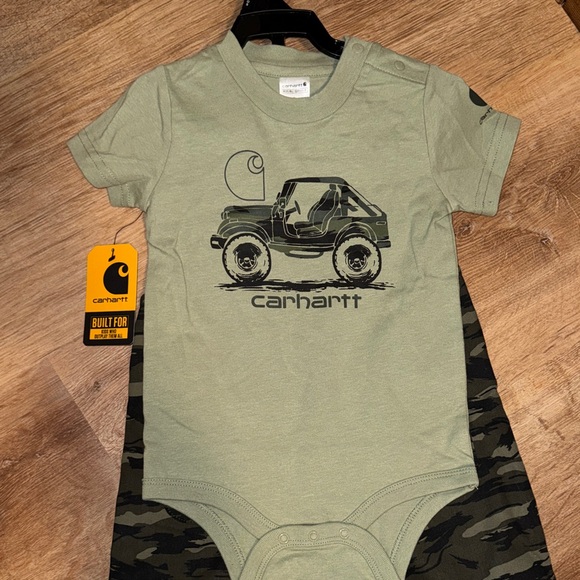 Carhartt Camo Overalls with Olive Shirt - Picture 2 of 2